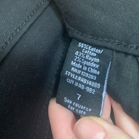 Fashion Nova - Distressed Jeans, Black - Size 7 - Picture 4 of 4